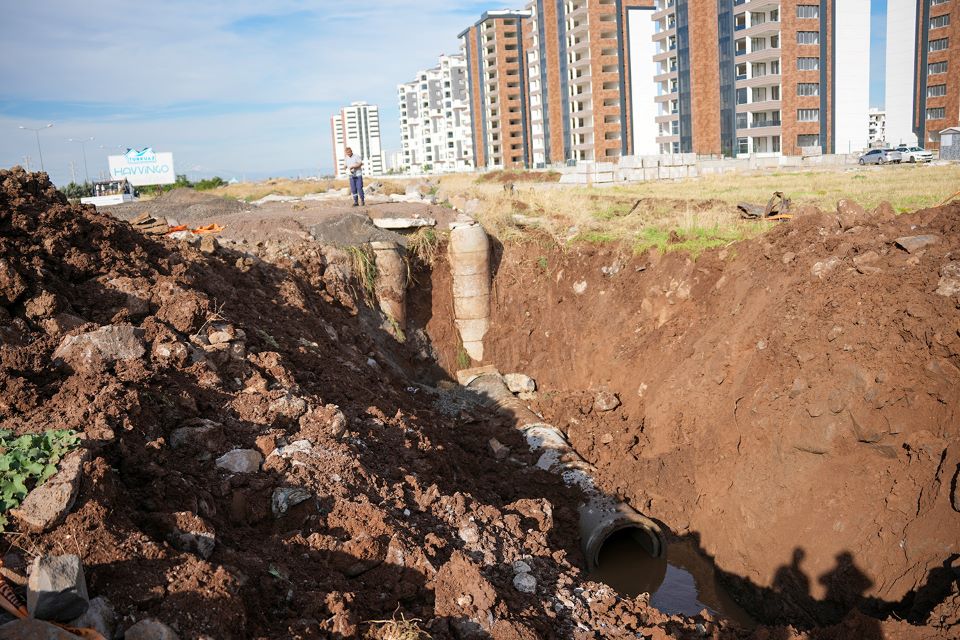 DİSKİ, D Tipi Cezaevi’nin çöken atık su hattını yeniliyor