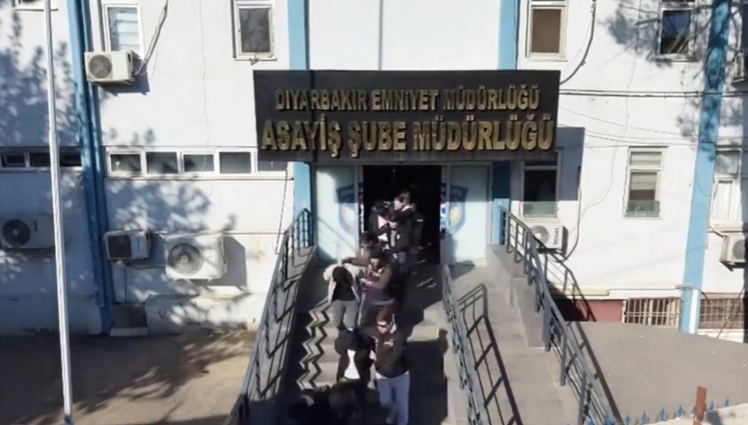 SAHTE ARAÇ KİRALAMA ÇETESİNE “PATİNAJ” OPERASYONU: 12 TUTUKLU